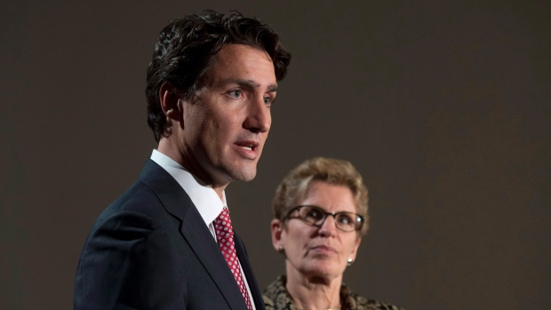 trudeau-wynne-20150129